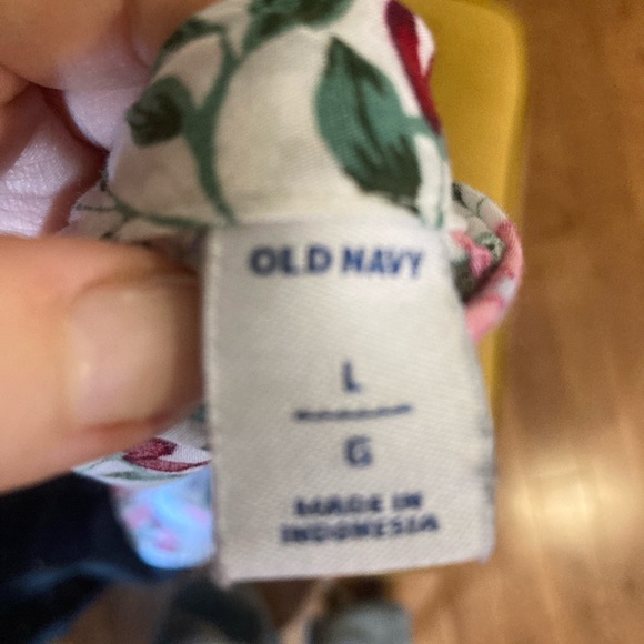 Floral blouse - Picture 3 of 3